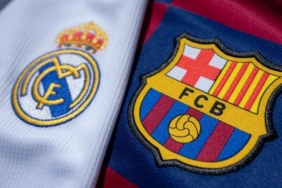 Real Madrid Barcelona crest logo badge El Clasico 062322