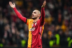 ahmed-kutucu-galatasaray-formasiyla-ilk-macina-cikti-SB57BOBr.jpg