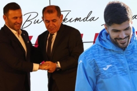 galatasarayda-baskan-dursun-ozbek-bizzat-devreye-girdi-iste-eren-elmali-operasyonunun-perde-arkasi-rhzrE6Ek.jpg