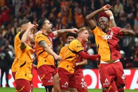 galatasarayda-bir-eksik-ajax-maci-kamp-kadrosu-aciklandi-YjdUk7Q3.jpg