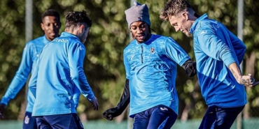 trabzonspor-alanyaspor-maci-hazirliklarini-tamamladi-AScqreMC.jpg