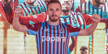 trabzonspor-edin-visca-ile-futbol-tarihinin-en-hizli-sozlesmesini-imzaladi-30-saniye-surdu-xz6q8mzf.jpg