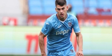 trabzonsporun-genc-yildizina-avrupadan-transfer-kancasi-AwPYyu2J.jpg