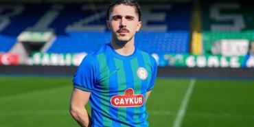 abdulkadir-omur-caykur-rizespora-imza-atti-wfRCGKCr.jpg