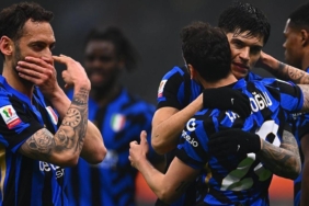 ozet-inter-lazio-mac-sonucu-2-0-hakan-calhanoglu-lazioyu-yine-bos-gecmedi-F4eFCb52.jpg
