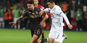 trabzonspor-caykur-rizespor-maci-canli-anlatim-ts-rizespor-skoru-ve-istatistikleri-trabzonspor-jHJaQNta.jpg