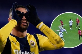 en-nesyri-puskas-odulune-aday-oldu-fenerbahcenin-gol-makinesi-gundeme-oturdu-sihirli-makas-vurusu-RXc4CgK2.jpg