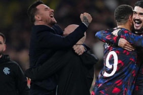 jose-mourinhoyu-saskina-cevirdi-glasgow-rangersin-fenerbahce-galibiyeti-adada-gundem-oldu-MnqlsJD8.jpg