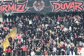 sivasspordan-goztepe-maci-biletlerinde-indirim-YT7AChLX.jpg