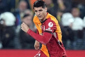 galatasarayda-alvaro-morata-surprizi-geleli-daha-3-ay-olmadi-QXiYmdmq.jpg