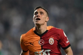 rolland-sallaiden-galibiyet-sozleri-kanat-oynadigim-icin-gol-attim-kvhQVdMy.jpg