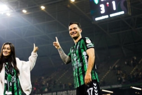 kocaelisporda-ogulcan-caglayan-taraftardan-ozur-diledi-cE7axTaa.jpg