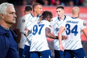 fenerbahcede-yaprak-dokumu-2-yildiz-vedaya-hazirlaniyor-gK6EwGVe.jpg