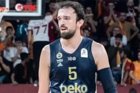 fenerbahceden-sakatlik-aciklamasi-A1Npfgsm.jpg