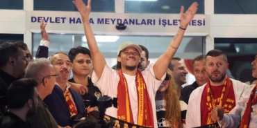 galatasarayda-leroy-sane-coskusu-avrupa-gundemine-damga-vurdu-3TYJjD8X.jpg