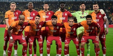 galatasarayda-taraftari-uzecek-haber-sane-geldi-yildiz-isim-gidiyor-ixOQ7RHI.jpg