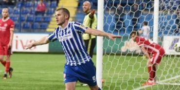 trabzonspordan-forvet-hamlesi-mihailo-perovice-kanca-tuMMUmlv.jpg