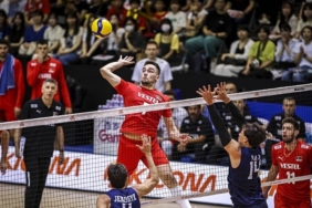 a-milli-erkek-voleybol-takimi-milletler-ligi-3-haftasina-maglubiyetle-basladi-HIOyIpmi.jpeg