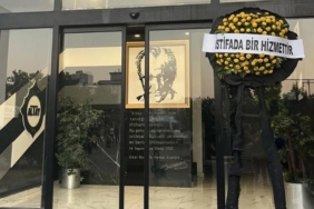 altayda-yonetime-siyah-celenk-protestosu-AuFcLsLn.jpg