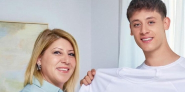 arda-guler-annesiyle-kamera-karsisinda-kA1lMIrG.jpg