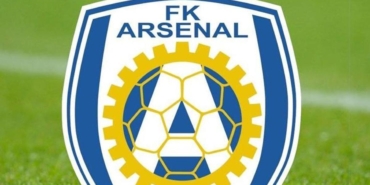 arsenal-tivat-sike-yapti-uefadan-10-yil-men-geldi-snJTqH1v.jpg