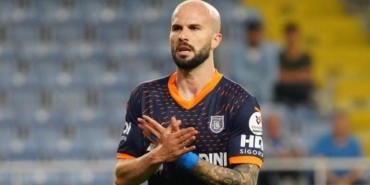 basaksehirde-joao-figueiredo-ile-yollar-ayrildi-iste-yeni-takimi-9usEWbt1.jpg