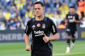 besiktasta-hadziahmetovic-ile-yollar-ayriliyor-super-ligden-iki-talip-1Y4UAhCw.jpg