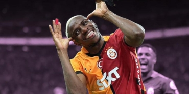 bozuk-plak-gibi-osimhen-diyorum-galatasarayin-transfer-hamlesi-rio-ferdinandi-cildirtti-dunyanin-en-iyi-RBjgXabQ.jpg