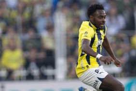 bright-osayi-samuel-fenerbahceye-veda-etti-LSlLYvfJ.jpg