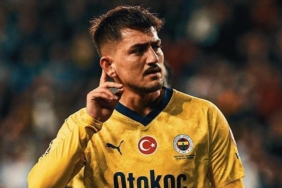 cengiz-underden-taraftarlara-mesaj-guclu-sekilde-donmek-istiyorum-Y1acmY4J.jpg