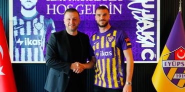 eyupspor-nihad-mujakici-kadrosuna-katti-m9S6Kz16.jpg
