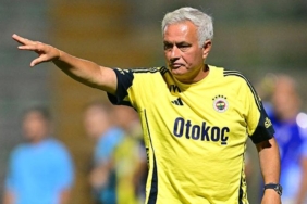 fenerbahce-juventusun-yildizini-gozune-kestirdi-jose-mourinho-cok-istiyor-transfer-plani-hazir-YxUbpyFQ.jpg