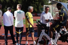 fenerbahce-yonetiminden-portekiz-cikarmasi-baskan-ali-koctan-ozel-gorusmeler-eJBuuqgP.jpg