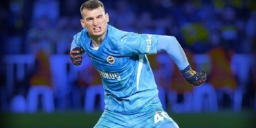 fenerbahcede-dominik-livakovice-surpriz-talip-resmi-temas-bekleniyor-K446hBHV.jpg
