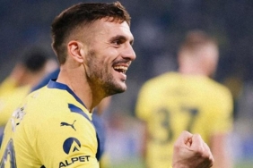 fenerbahceden-ayrilan-dusan-tadicten-buyuk-surpriz-dunya-devine-gidiyor-BCgLWWKg.jpg