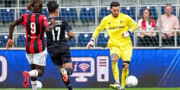 fenerbahcenin-rakibi-feyenoord-hazirlik-macinda-aradigini-bulamadi-yAXGf6Xn.jpg