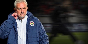 fenerbahceye-202lik-dev-kaleci-mourinho-onayi-verdi-1yWzkPBj.jpg