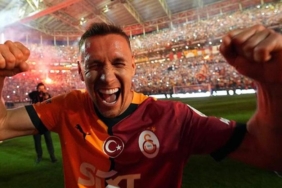 frankowski-paylasilamiyor-bir-talip-daha-cikti-f918XUuj.jpg