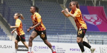 galatasarayda-18-ayrilik-resmi-aciklama-geldi-9zLabSGC.jpg