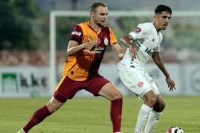 galatasarayda-ayrilik-gundemi-victor-nelssona-super-ligden-talip-kbbLiM97.jpg