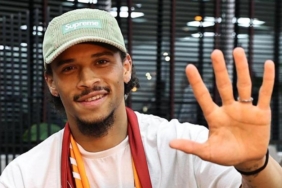 galatasarayin-yildizi-leroy-sanenin-abisi-de-turkiye-yolunda-almanyadan-1-lige-transferde-surpriz-gelisme-GpA5Ml4R.jpg