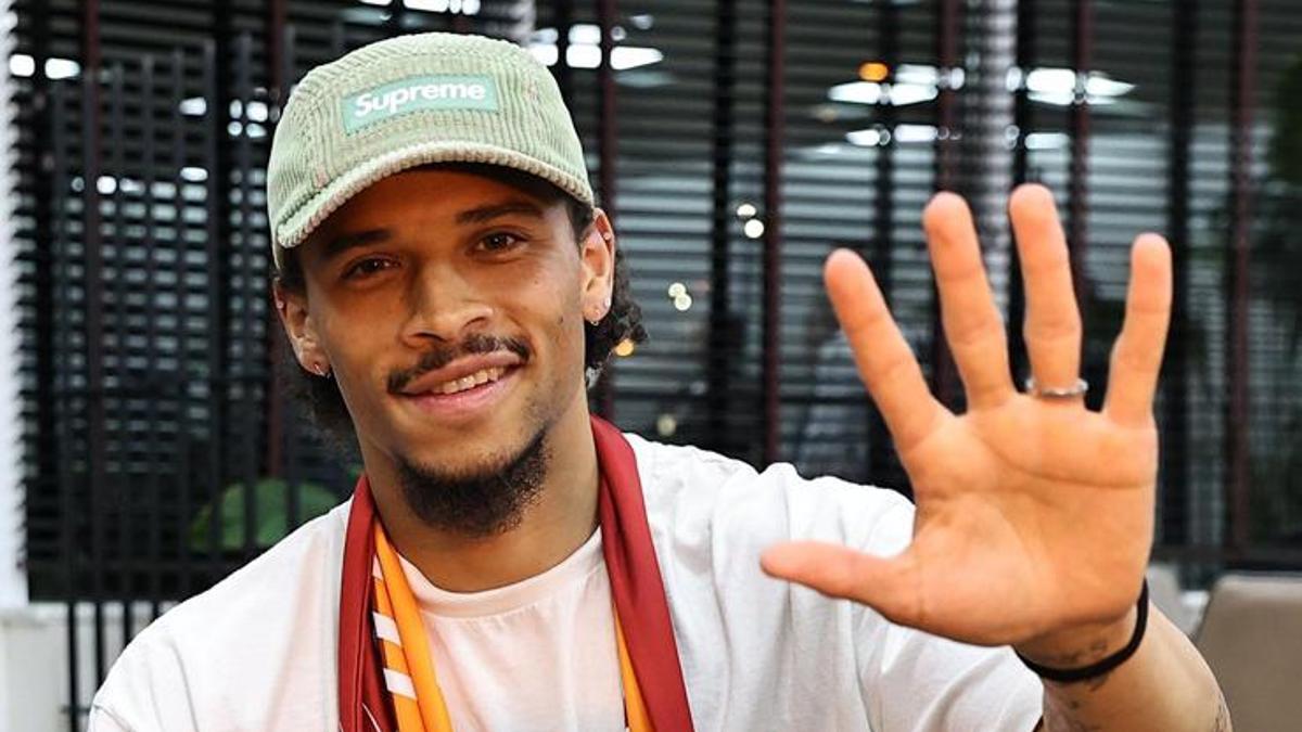 galatasarayin-yildizi-leroy-sanenin-abisi-de-turkiye-yolunda-almanyadan-1-lige-transferde-surpriz-gelisme-GpA5Ml4R.jpg