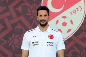 hakan-balta-a-milli-takimimizda-yardimci-antrenorluk-gorevine-getirildi-7flYXBDa.jpg