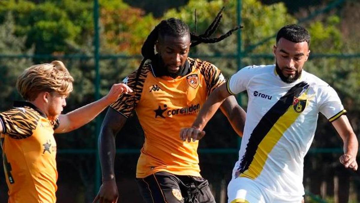 hull-city-istanbulsporu-2-golle-maglup-etti-CN1UvEHl.jpg