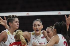 japonya-3-2-turkiye-filenin-sultanlari-ceyrek-finalde-veda-etti-g3XNTPKv.jpeg
