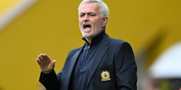 jose-mourinho-yildiz-oyuncuyu-istanbula-cagirdi-fenerbahceye-gel-T24iYpFS.jpg