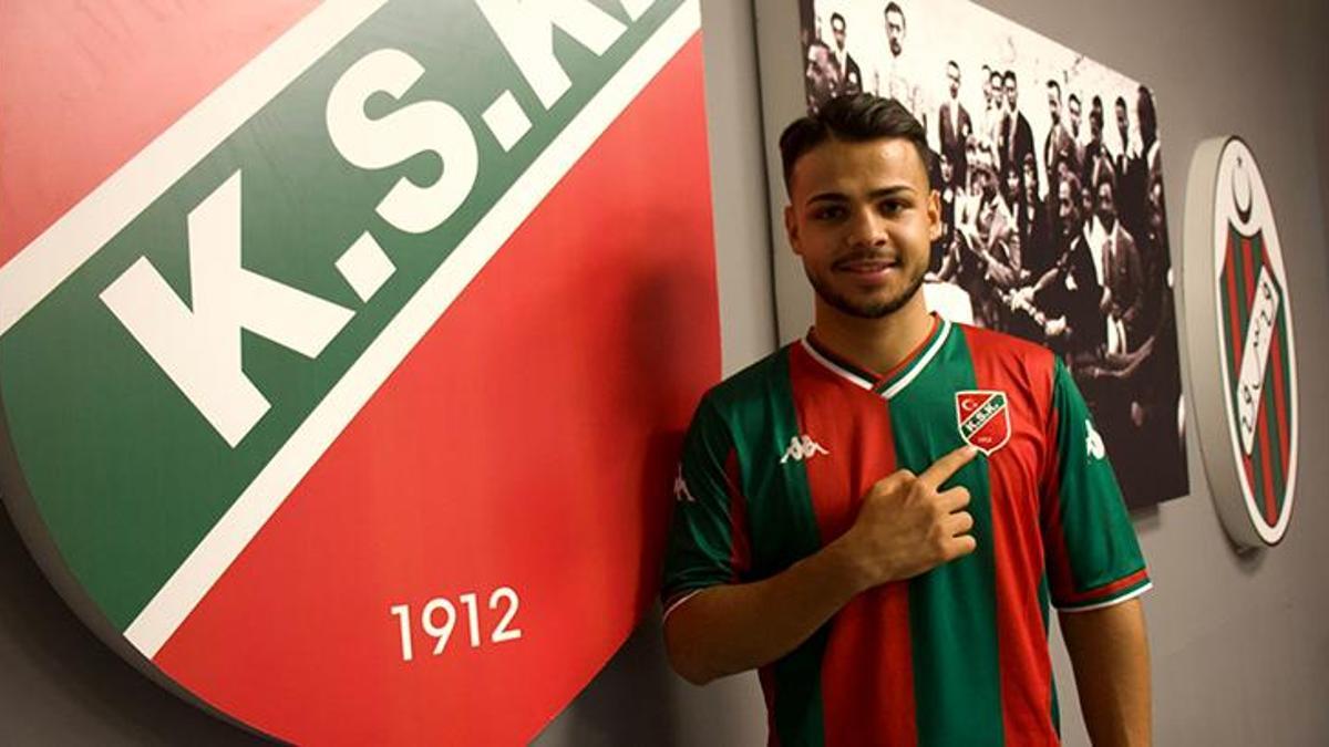 karsiyaka-2-transferi-acikladi-qYFFU73j.jpg