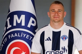 kasimpasa-attila-szalaiyi-kadrosuna-katti-ZpPRzkAL.jpg