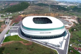 kocaelispor-adana-demirspor-maci-ertelendi-lXYKzXOw.jpg