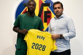 nicolas-pepe-villarreal-ile-sozlesmesini-2028e-kadar-uzatti-ej4Up34X.jpg